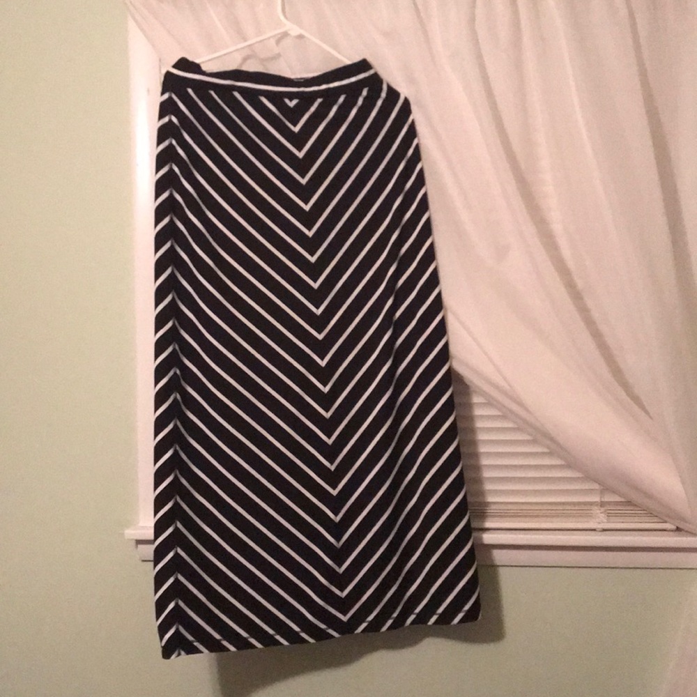 👡👜🙍‍♀️Faded glory Maxi skirt